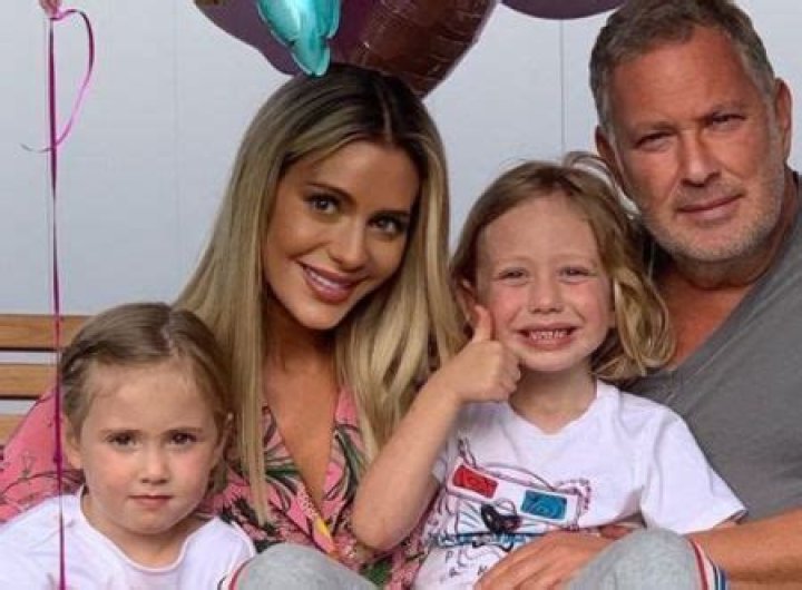 Atlanta Kemsley, Daughter of Paul Kemsley! Know Her Mother, Age, Instagram, Net Worth, & More.