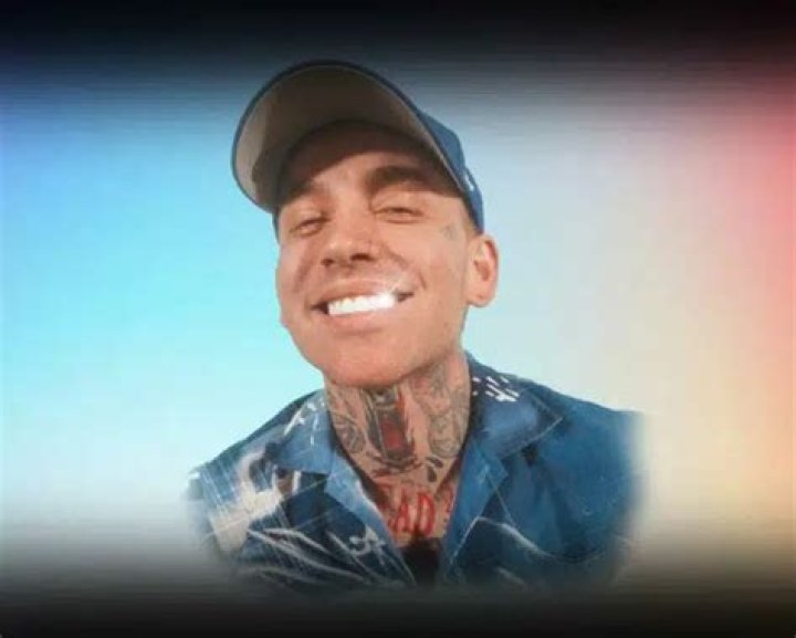 Blackbear Net Worth : Career & Endorsements