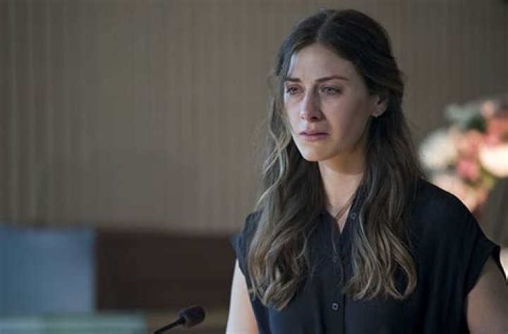 Does Murphy really kill Josh?