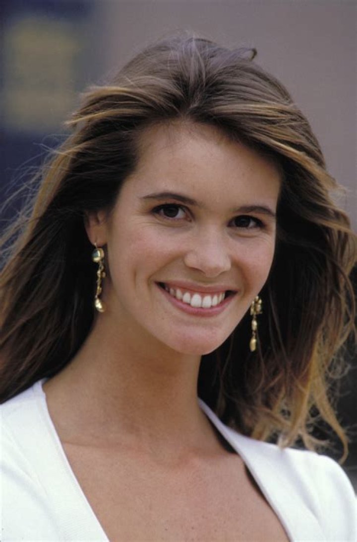 Elle MacPherson photo 3