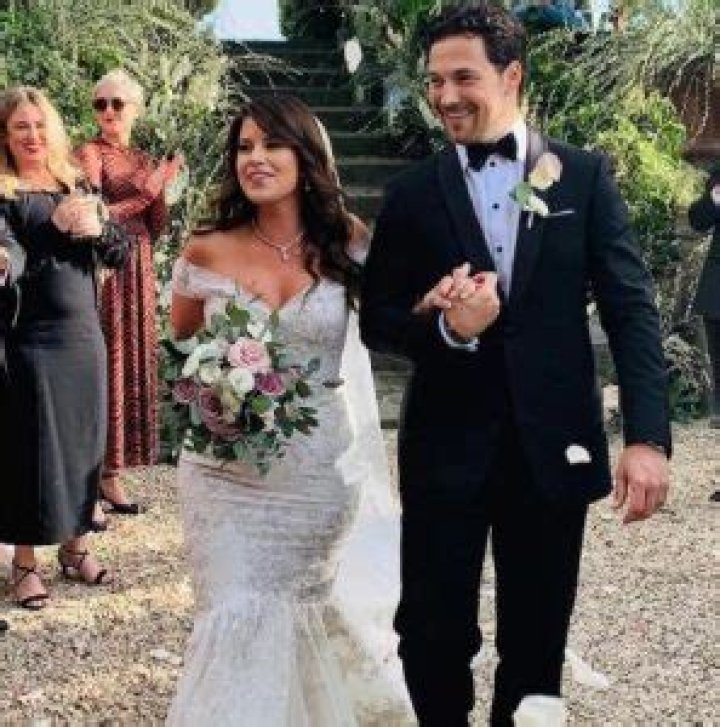 Giacomo Gianniotti Wife Nichole Gustafson