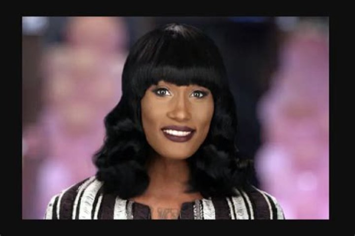 Is D Smith Transgender? Before And After, As A Man Pictures Revealed