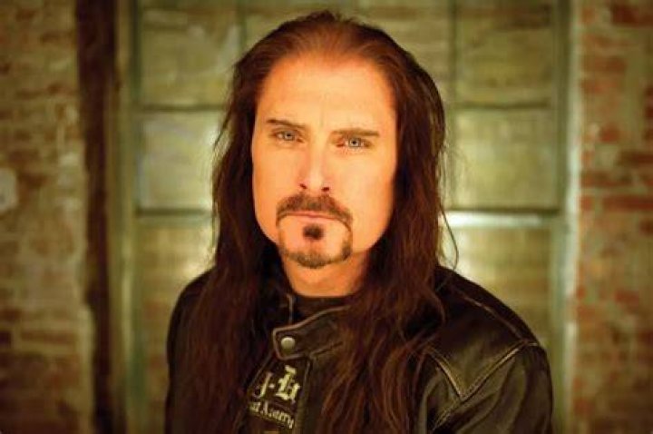 James LaBrie photo 3