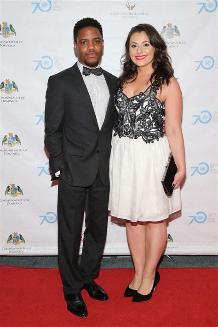 Jon Michael Hill Wiki, Married, Girlfriend, Dating, Single, Height, Family