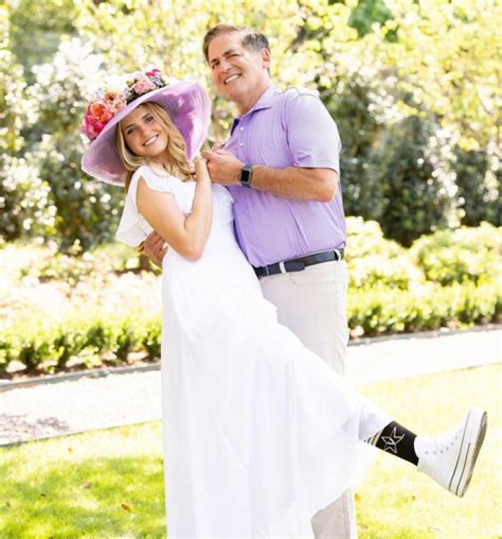 Mark Cuban's Daughter and Her Net Worth!