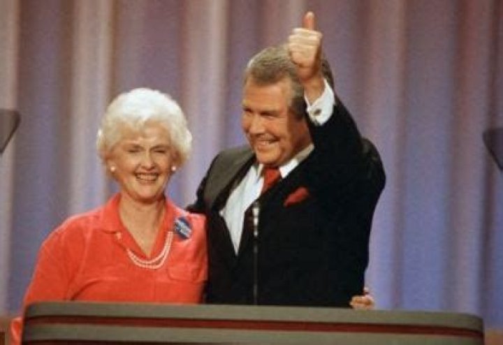 Pat Robertson Wiki, Age, Net Worth, Wife, Children