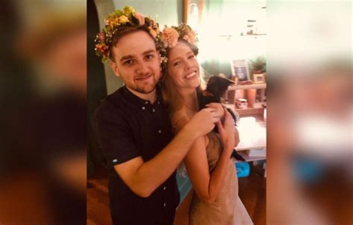 Rory Feek's Daughter, Heidi Feek Married Dillon Hodges On 18th September, 2019; Divorce With First Husband Went Well
