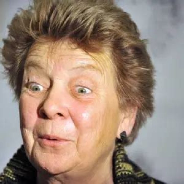 Sandy Martin Husband, Lesbian, net Worth