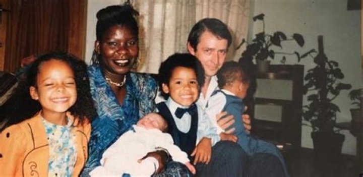 Steven Bartlett Siblings: Brother, Sister And Family