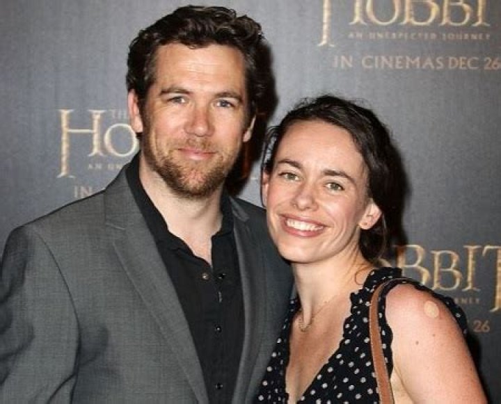 The Australian actor Patrick Brammall is dating Harriet Dyer.