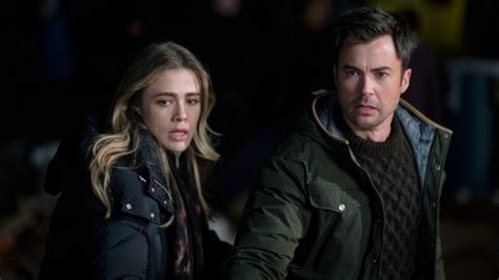 Who is Aaron Glover in Manifest season 4 part 1? (character explanation)