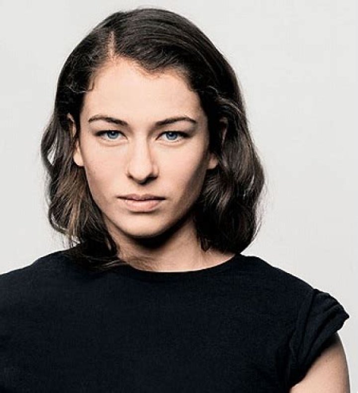 Who is German actress, Henriette Confurius Is Dating Now?