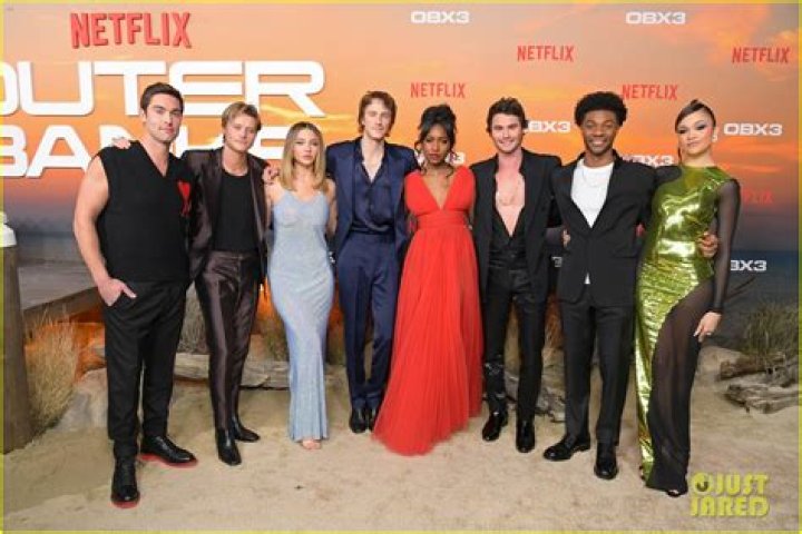Who plays Ryan in Outer Banks season 3? Lou Ferrigno Jr. age and more